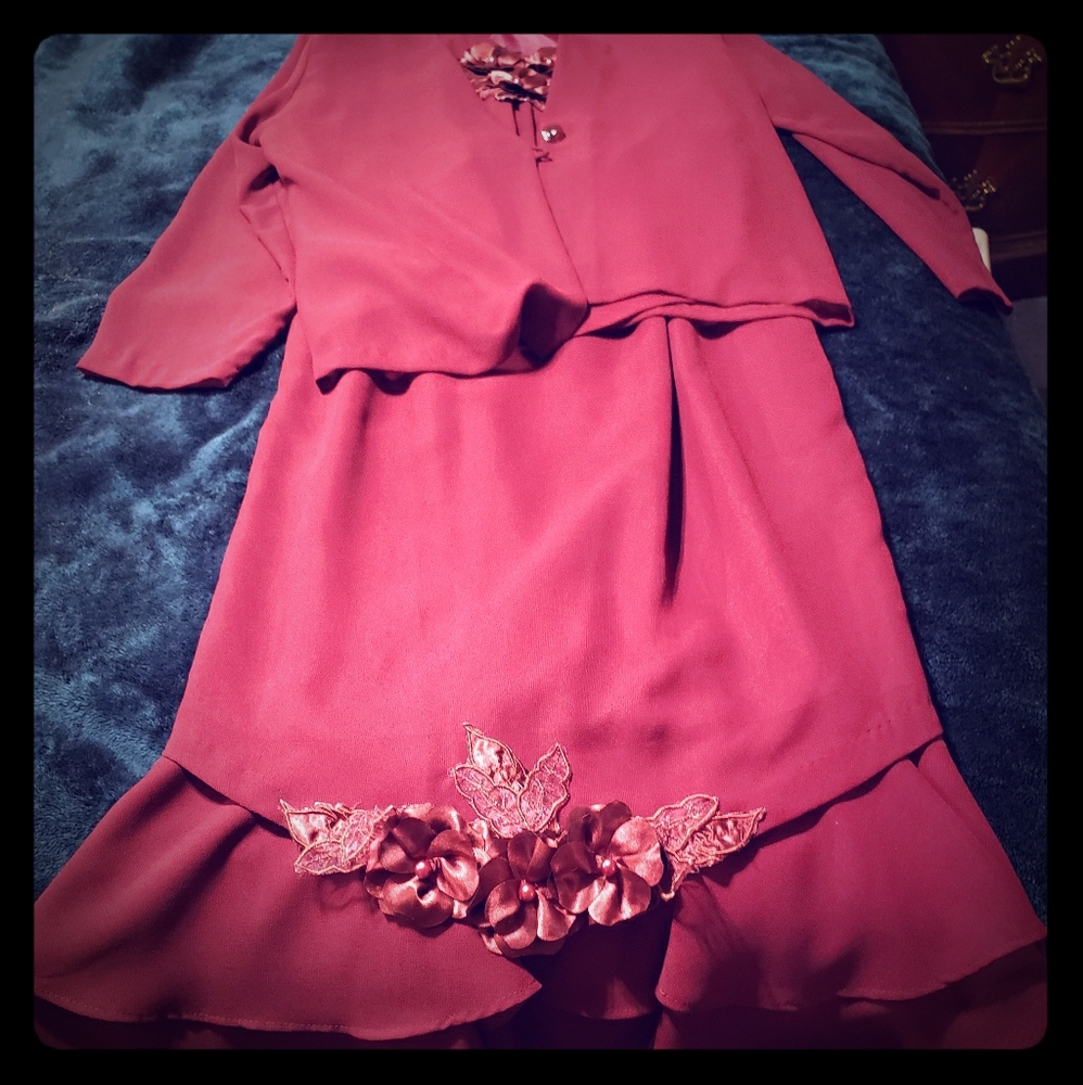 Hosanna Design 3pc Skirt set